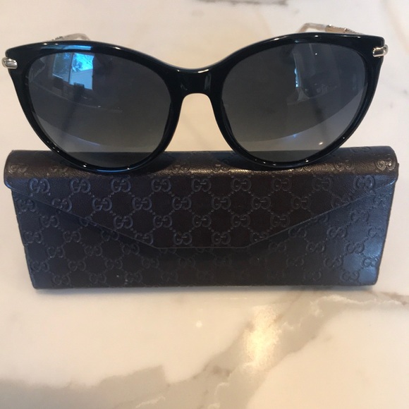 Gucci - Picture 7 of 8